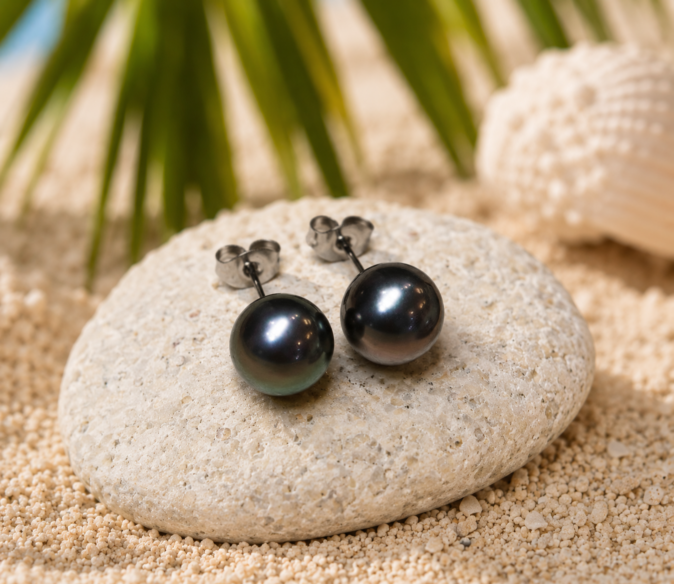 THE CLASSIQUE PEARL EARRINGS
