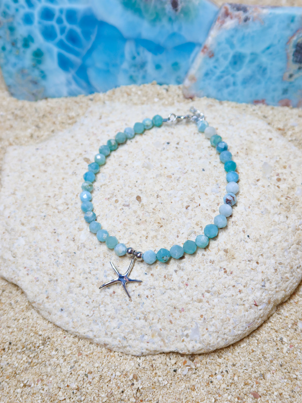 BRACELET FACETED LARIMAR WITH CHARM
