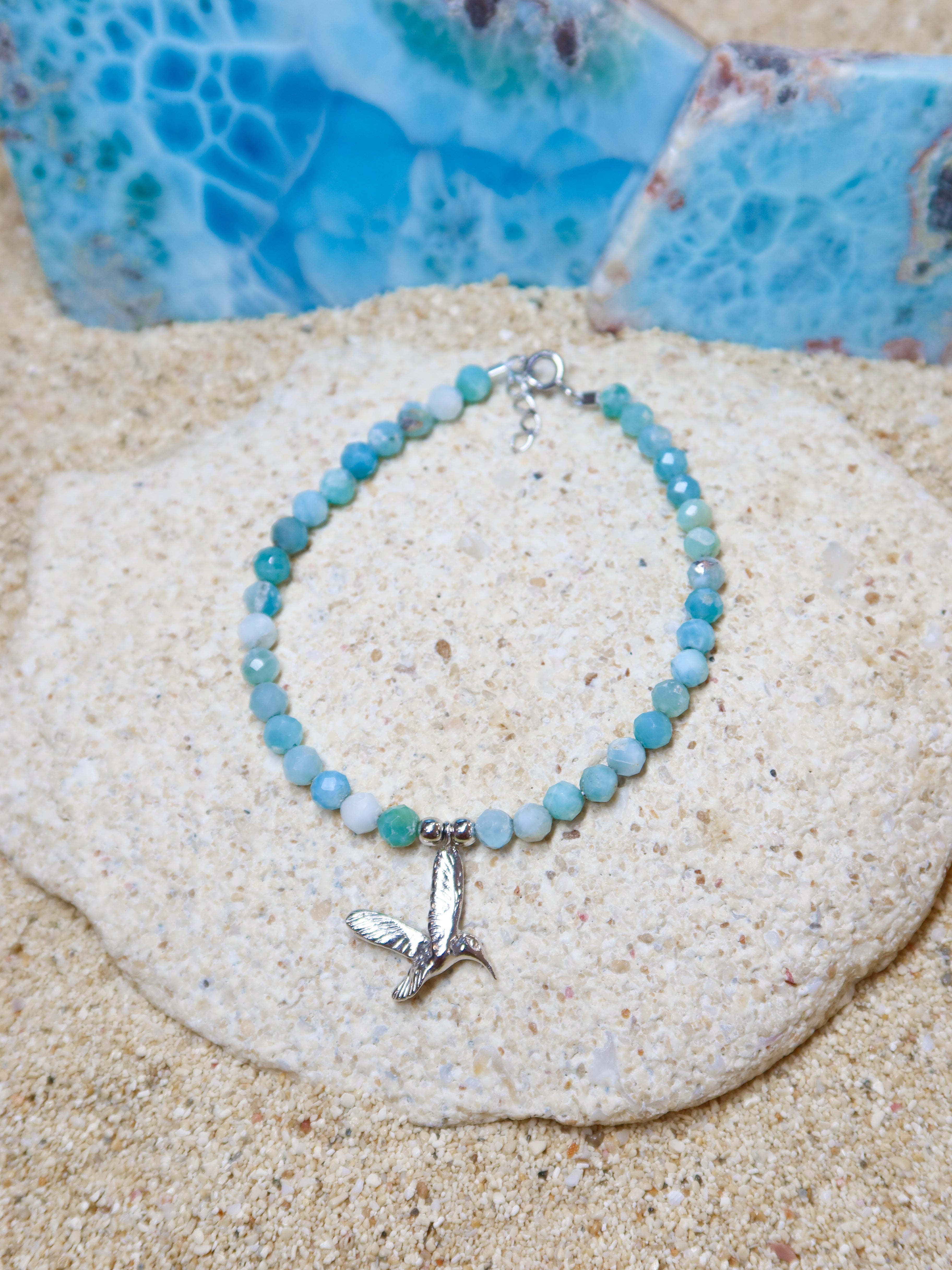 BRACELET LARIMAR FACETTÉ AVEC PENDENTIF